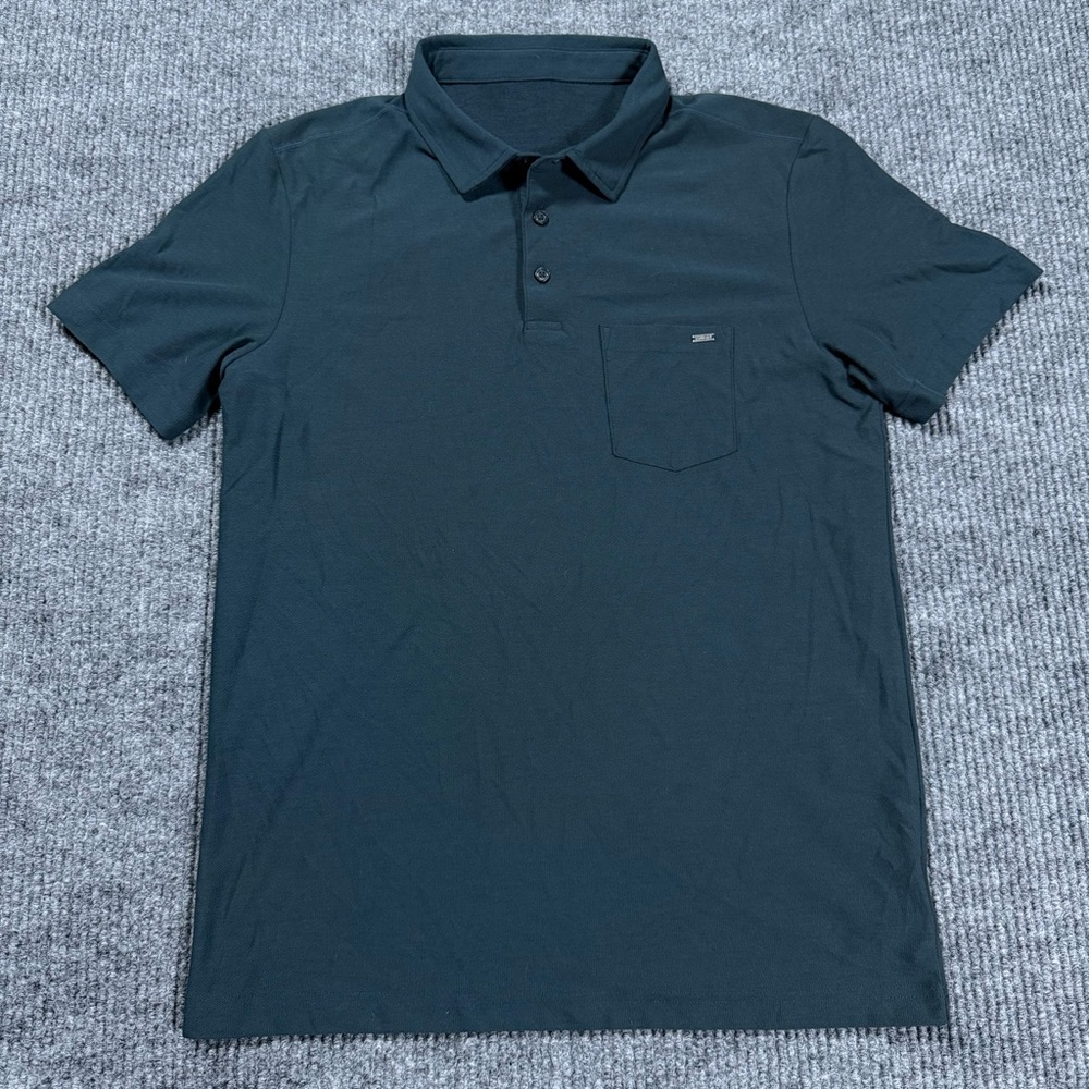 Vuori Ace Polo Shirt Medium Forest Green Short Sleeve Chest Pocket V164 Mens